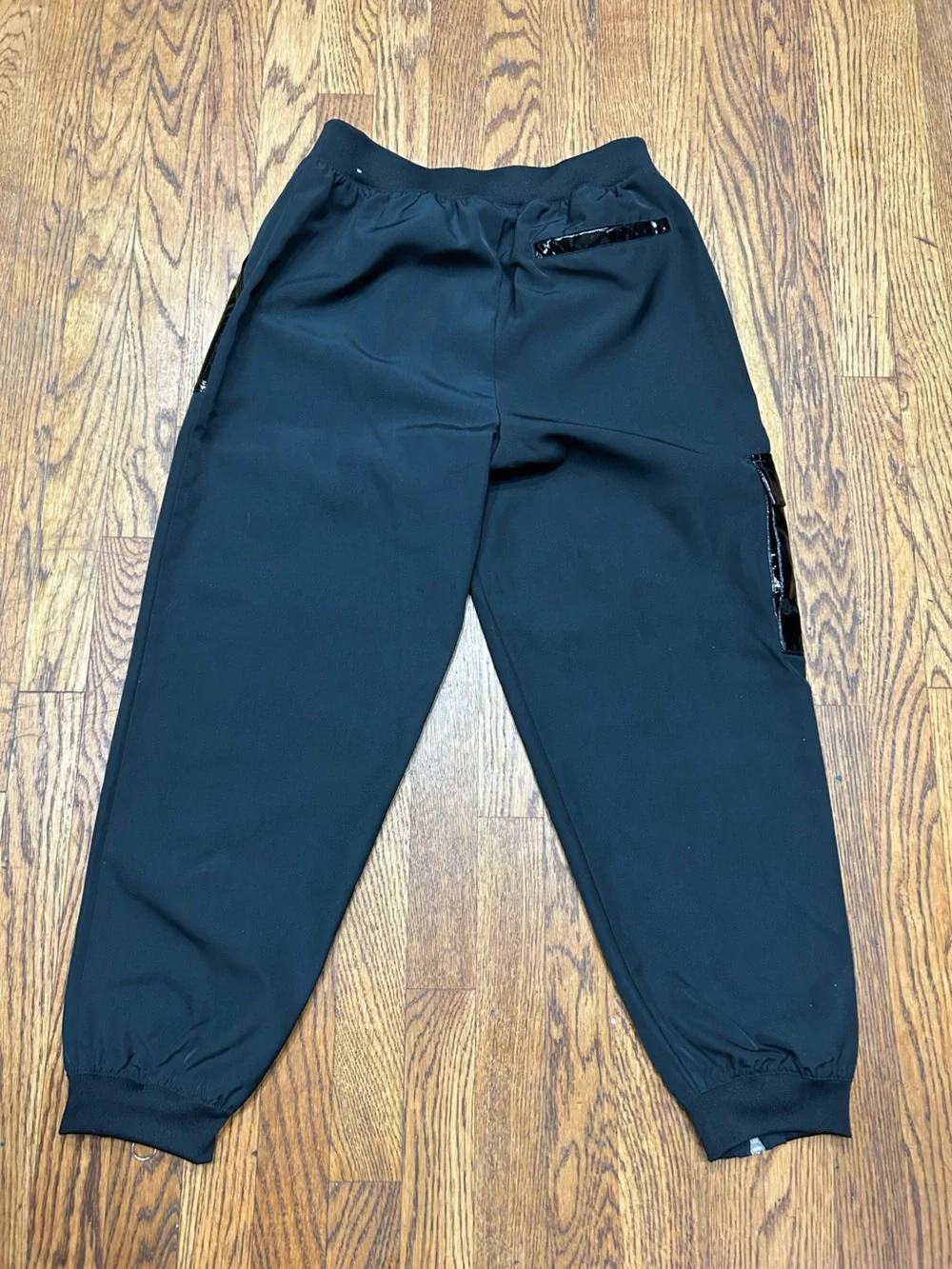Nike Sportswear Icon Clash Cropped Jogger Pants Size Small Black 25” Inseam